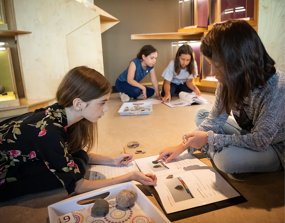 Nomade a la rencontre des Iroquoiens analyse